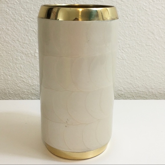 Southern Living Shell Gold Brass Bathroom Toothbrush Holder - Picture 2 of 6